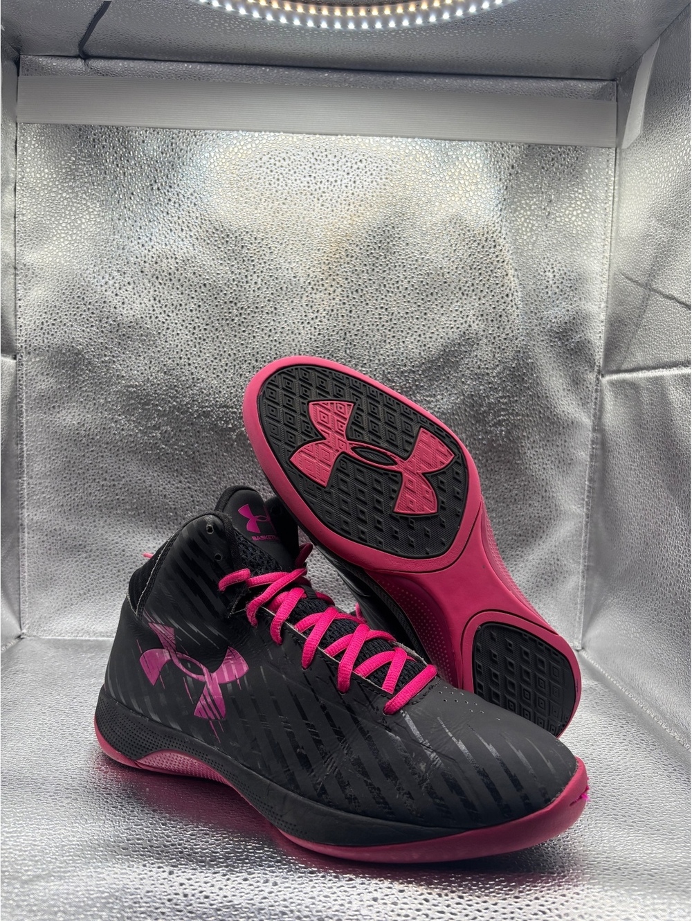 Under armor jet vibrint pink
